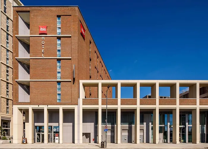 Ibis Canning TownHotel Londra